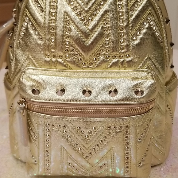 MCM Munich Gold Backpack - Picture 2 of 8